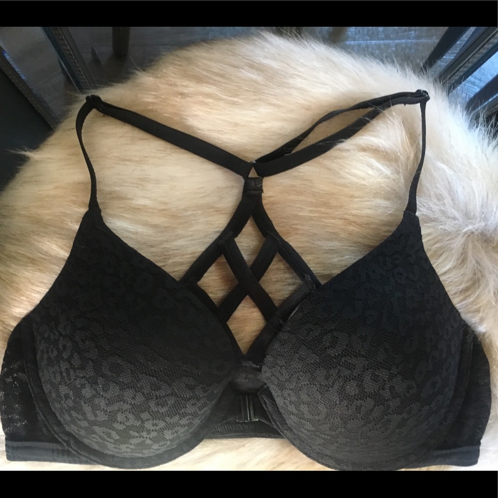 NEW Victoria’s Secret Pink push up bra